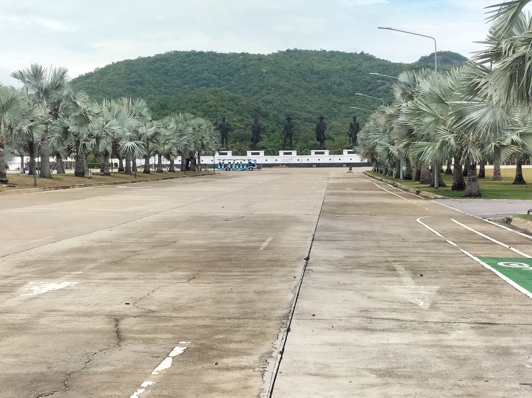 泰王国国王纪念广场-Nong Kae必去景点