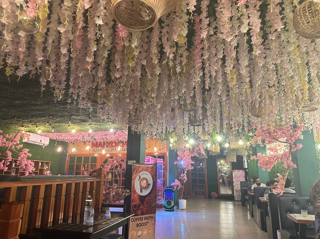 Nai Kochchi Cafe' & Family Restaurant-Rambukkana必去景点