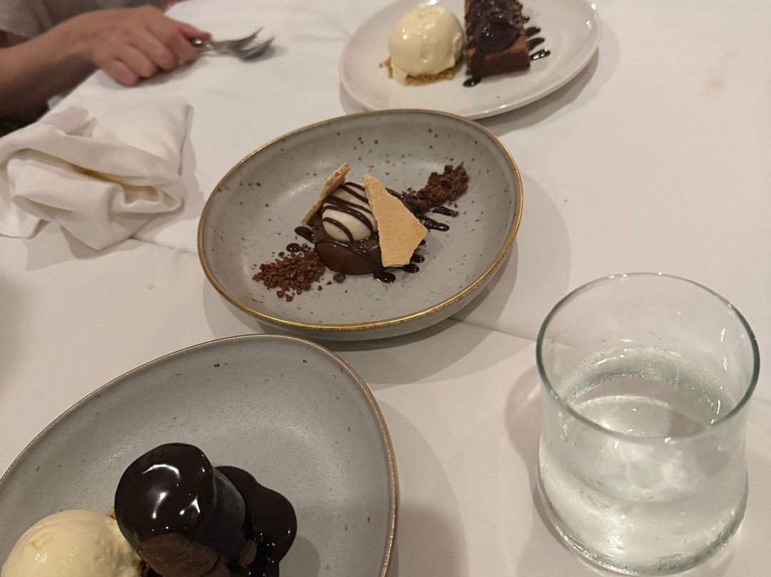 加拉帕戈斯芬奇湾酒店主图