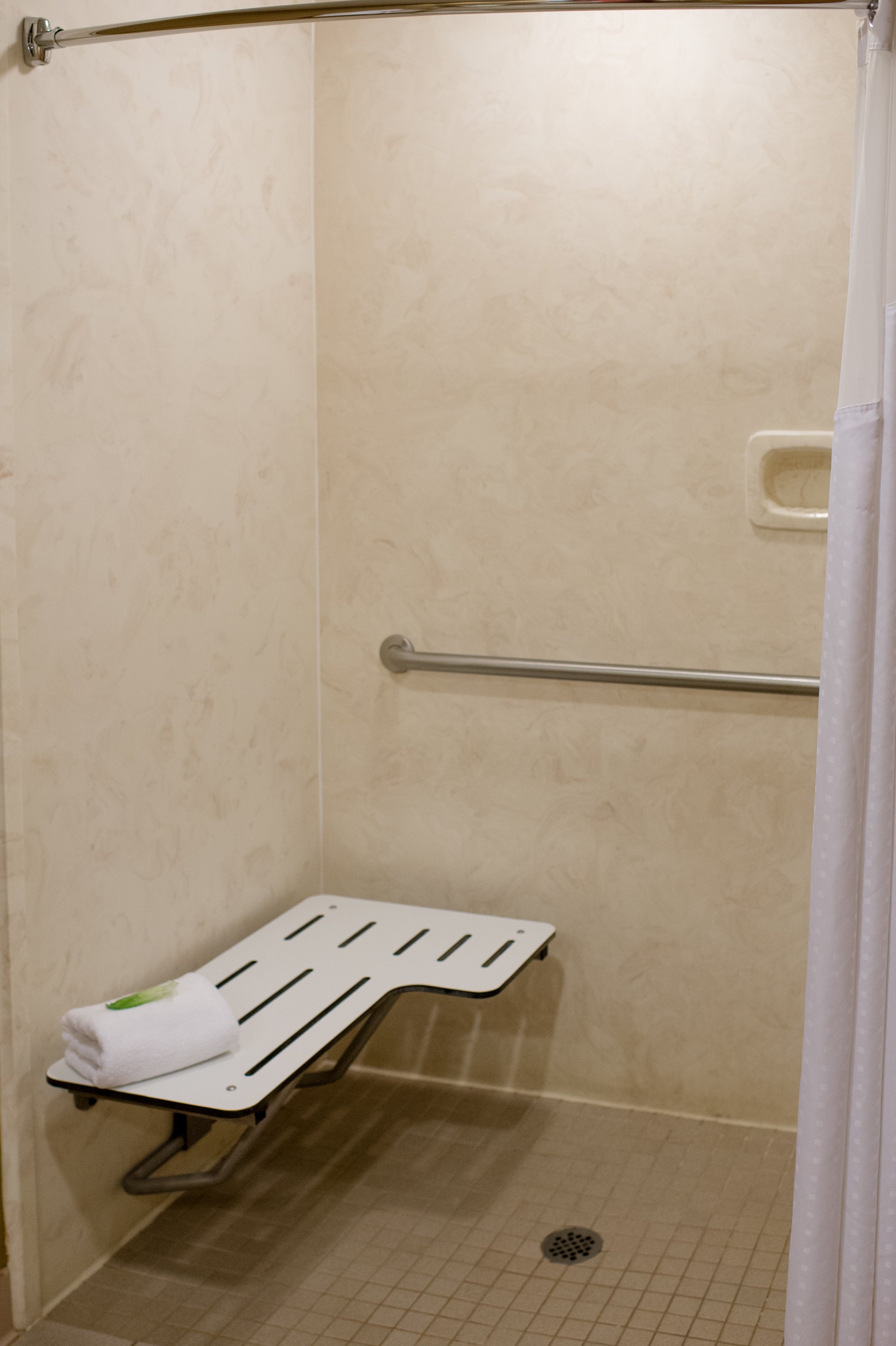 Holiday Inn Express & Suites Oxford By IHG-官方