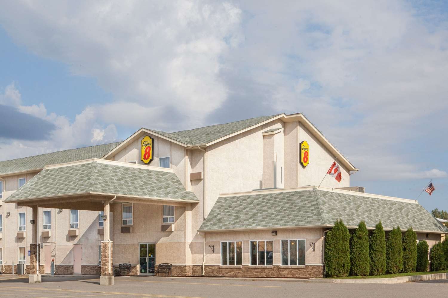 Super 8 by Wyndham Fort Frances-官方