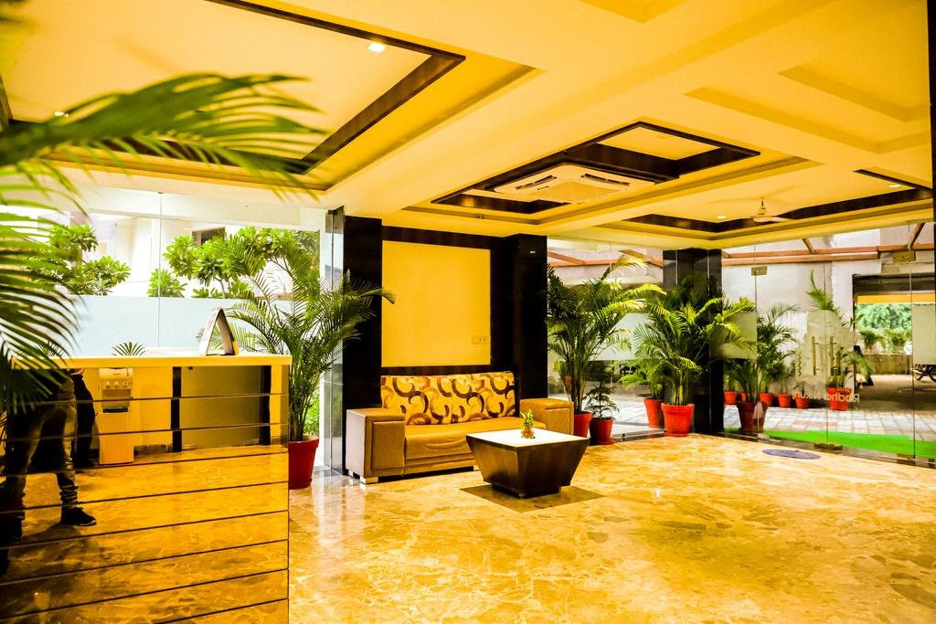 Hotel Shri Radha Nikunj主图