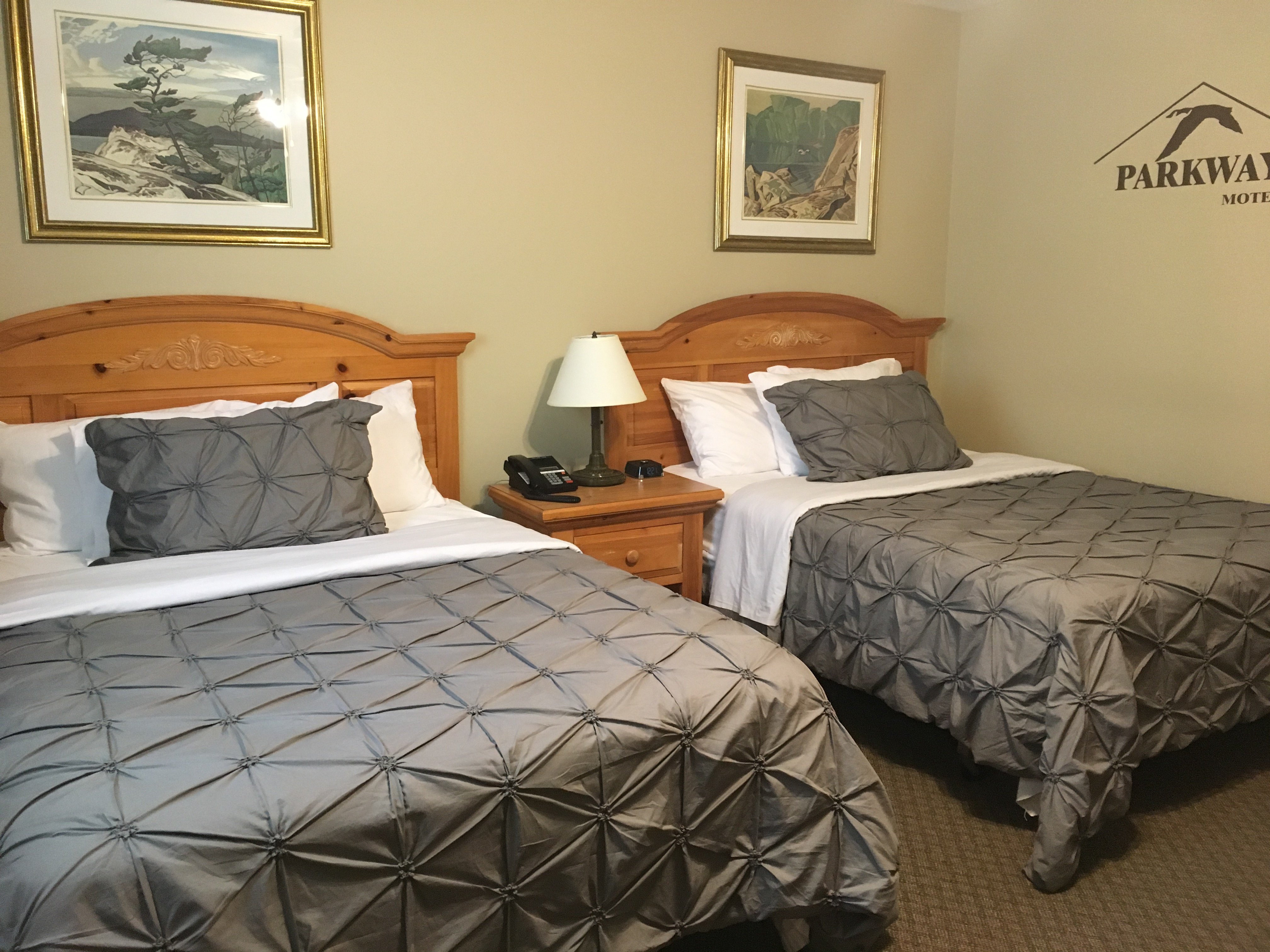 Parkway Motel-官方