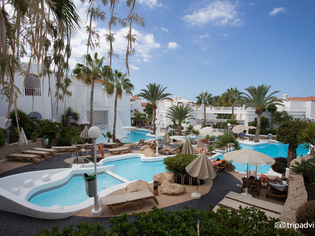 法纳贝海滩酒店住宿-Lagos de Fanabe Beach Resort