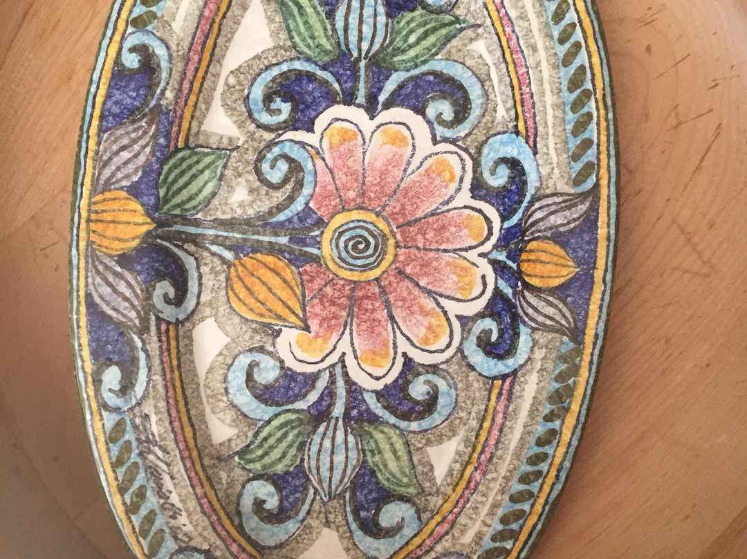 Quercegrossa旅游景点-Ceramiche San Bernardino