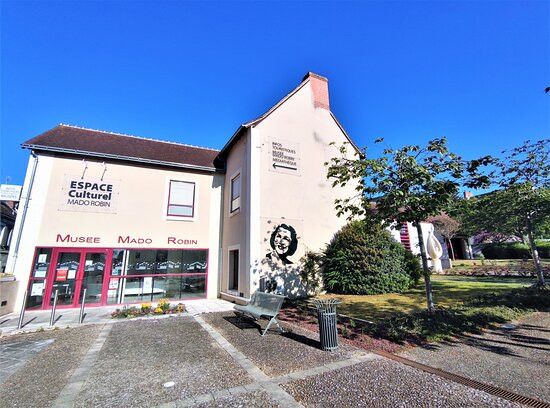Musée Mado Robin-Yzeures-sur-Creuse必去景点
