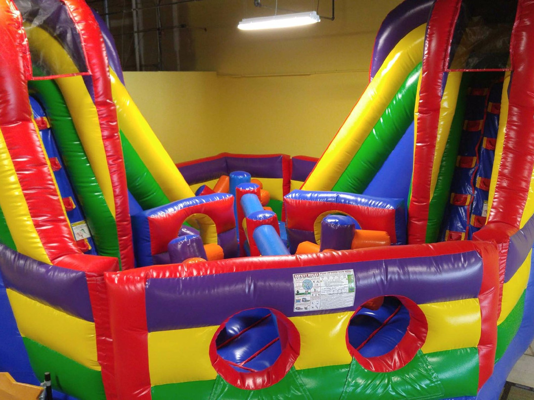 克里夫兰旅游景点-Air Bounce Party & Play