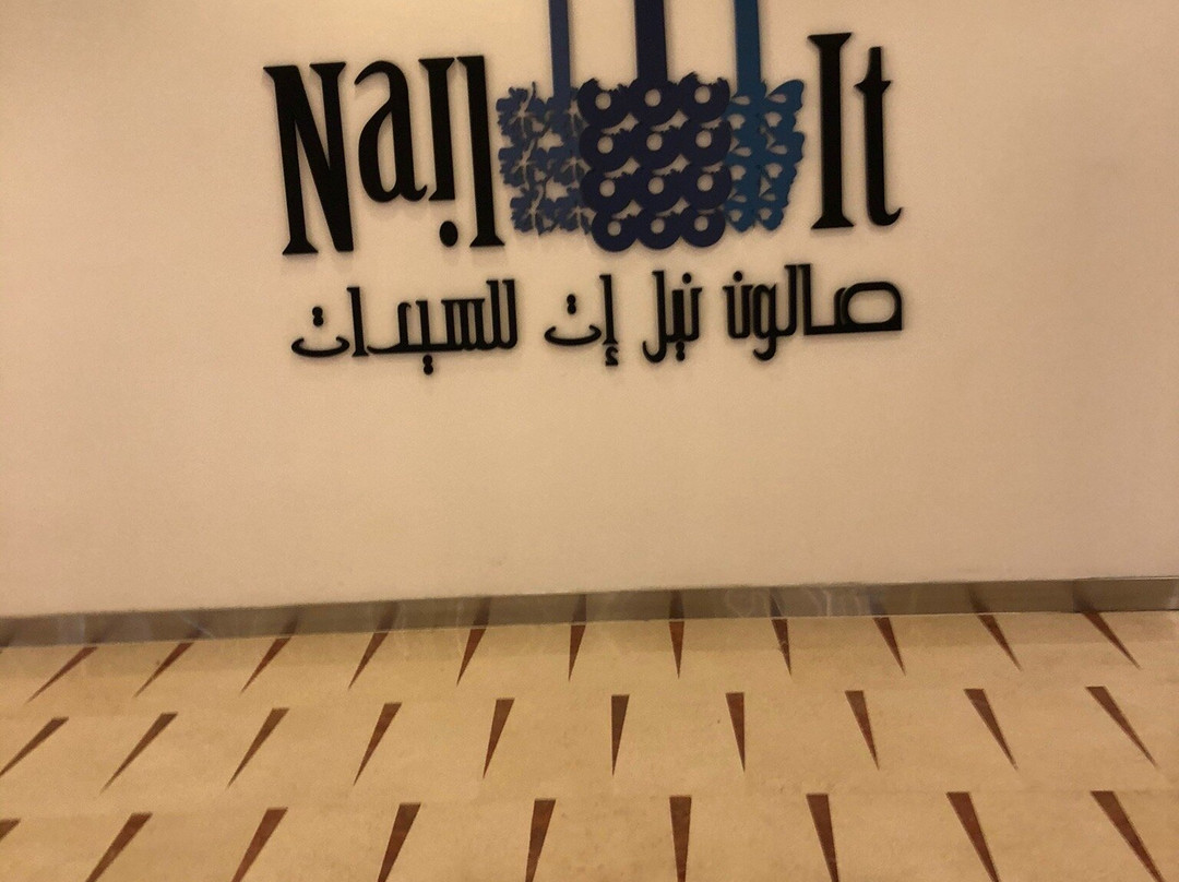 Plaza Center And Tower