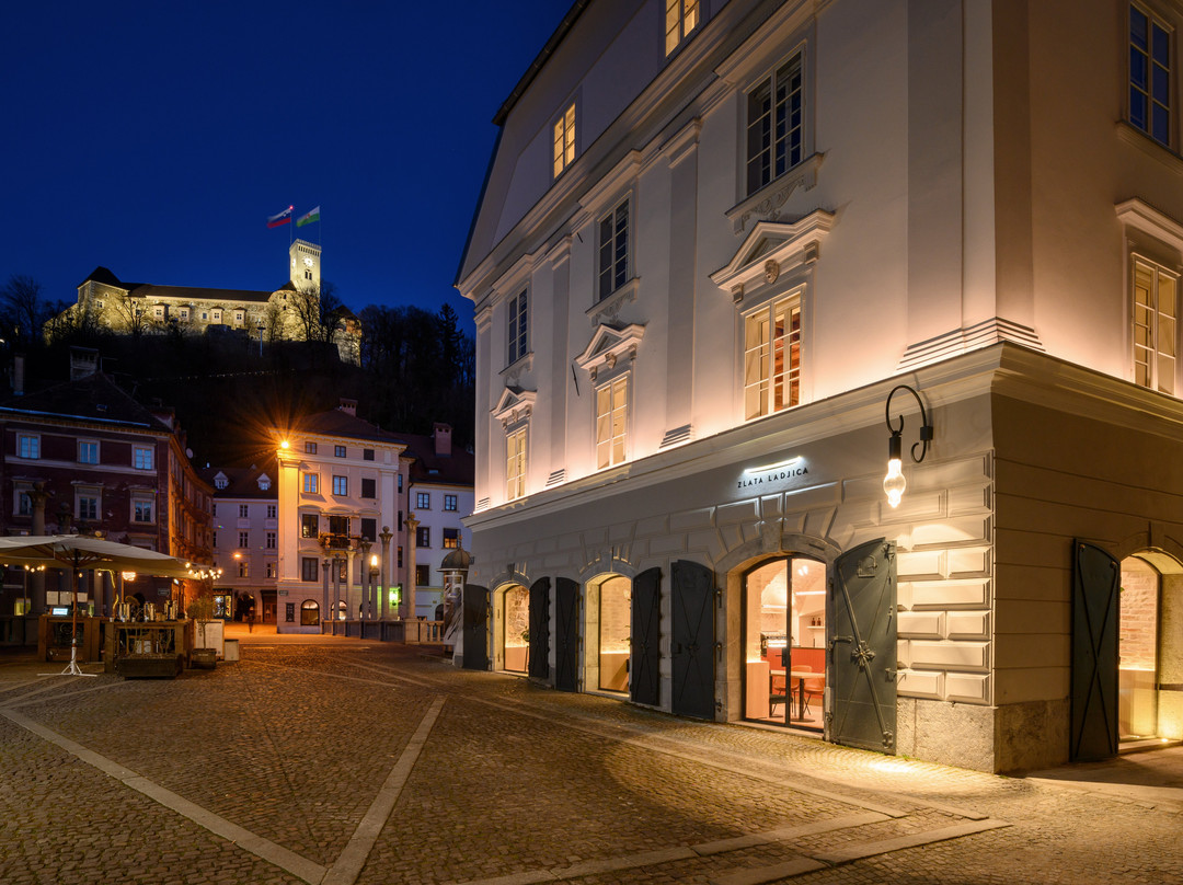 Zlata Ladjica Boutique Hotel主图