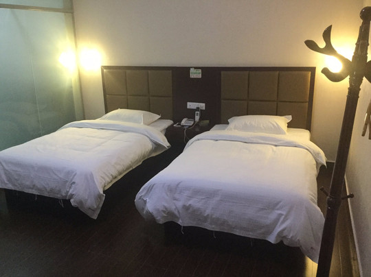 广州白云机场捷松酒店主图