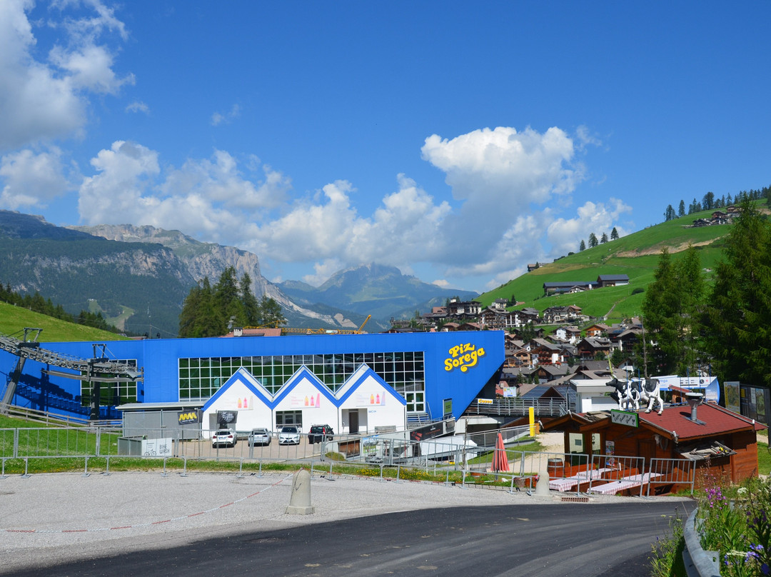 Cabinovia Piz Sorega