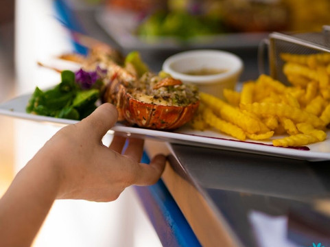 Batelière Beach Club主图