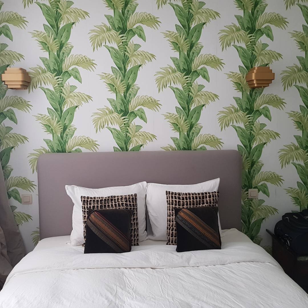 Arthur and James-官方