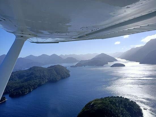 Fly Fiordland景点图片