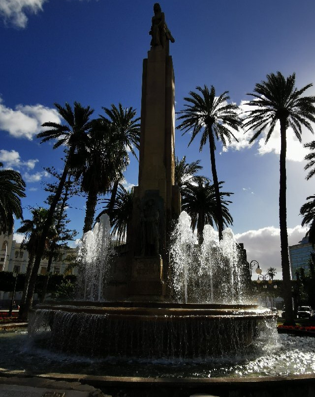 Monumento al Ejercito de Africa-梅利利亚必去景点