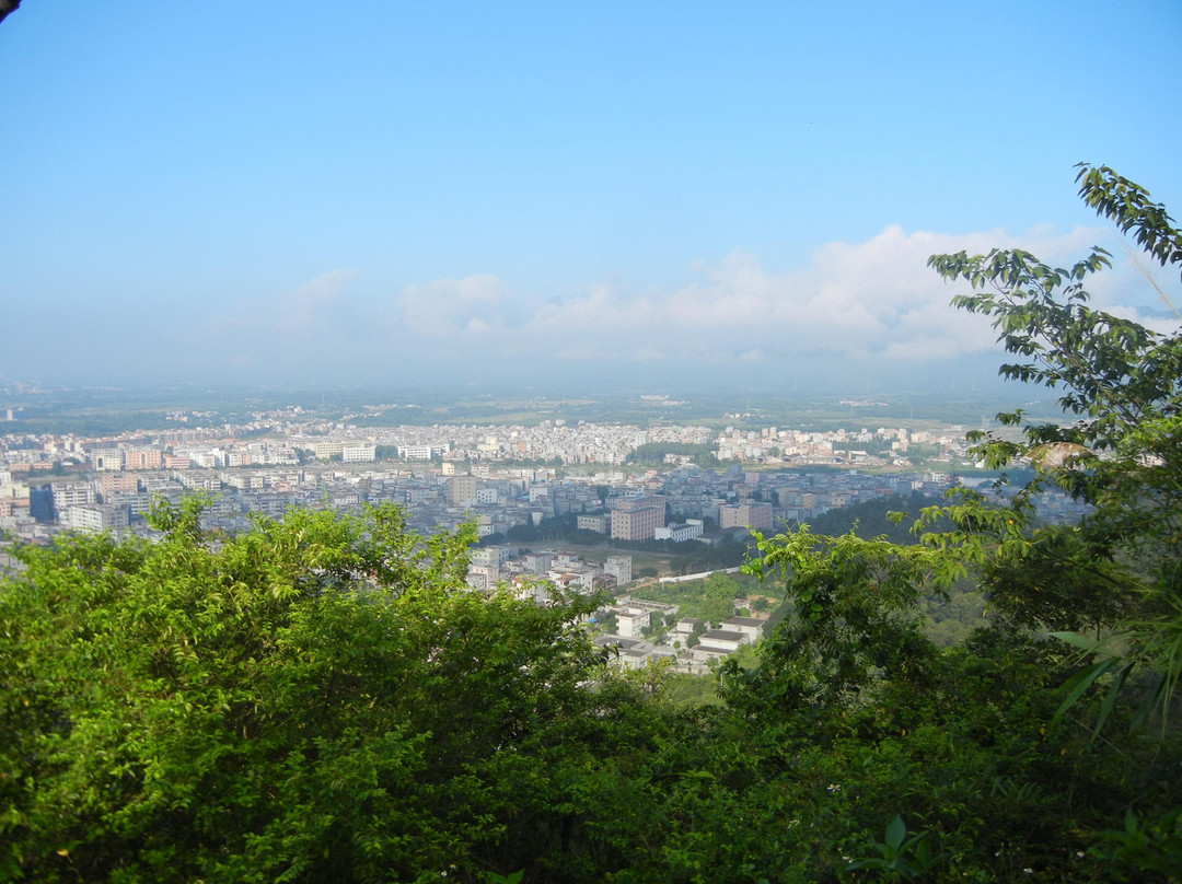 鳌峰山景点图片