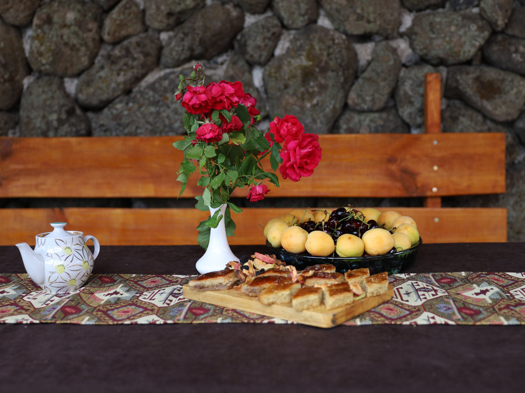 Toneh Guest House And Gastro Yard主图