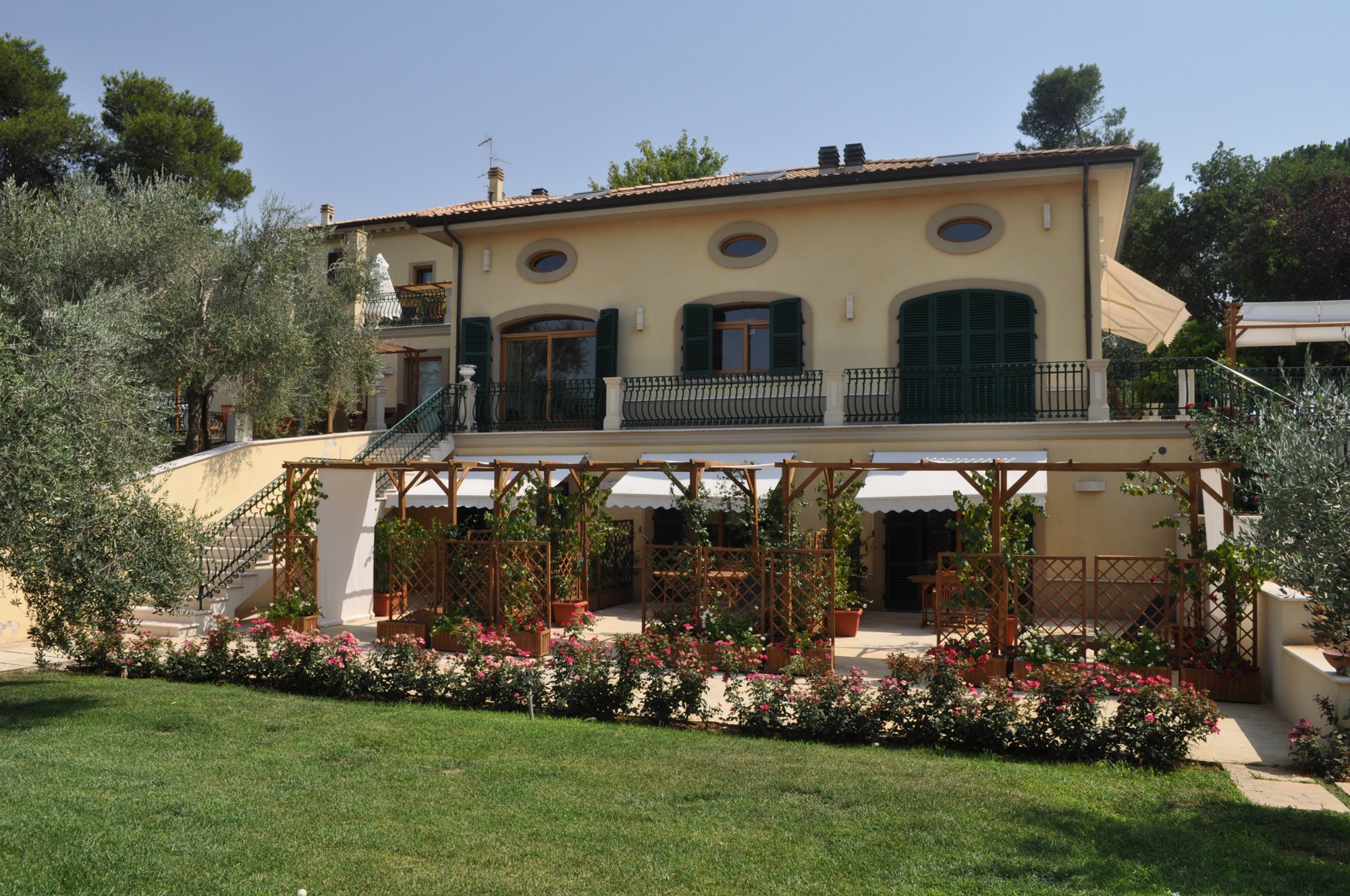 Agriturismo La Limonaia-泳池