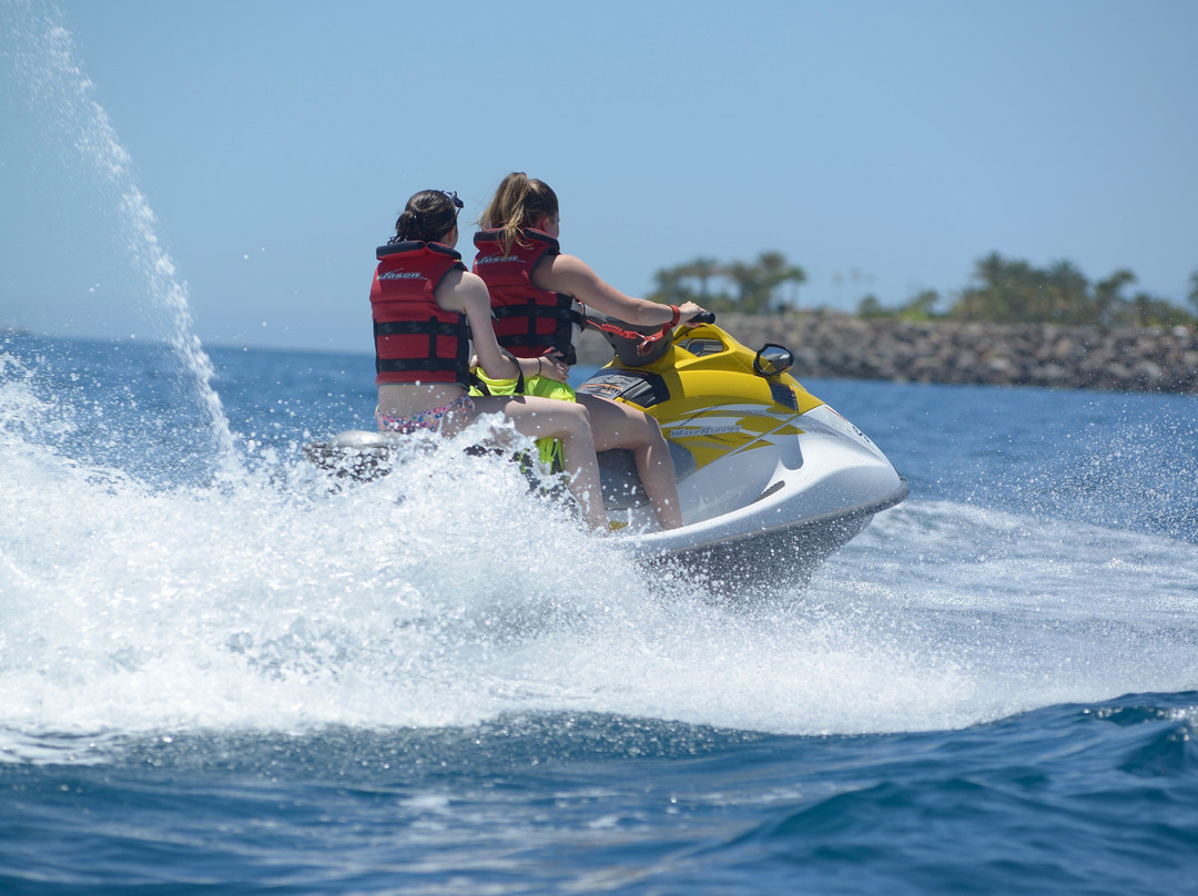 Esnautica Watersports-阿尔吉内金必去景点