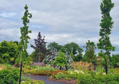 Abbey Blooms Botanical Gardens景点图片