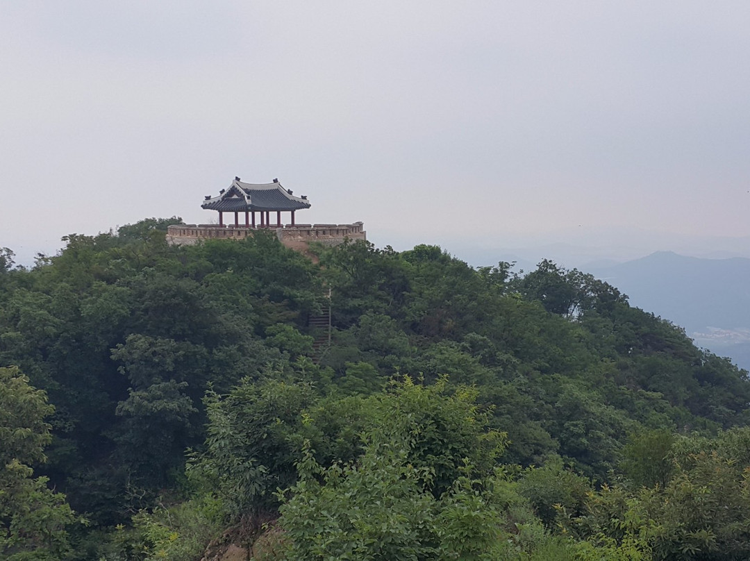 Munsusanseong Fortress景点图片