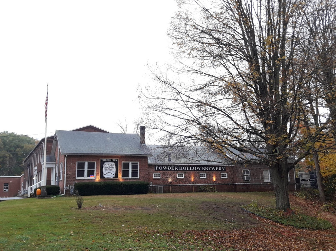 Somers旅游景点-Powder Hollow Brewery