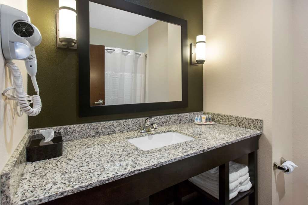 Comfort Inn & Suites Moore - Oklahoma City主图