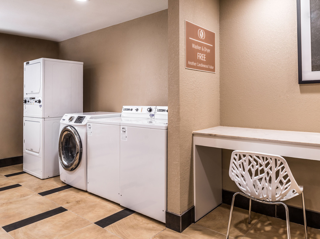 Candlewood Suites Kansas City Speedway by IHG主图