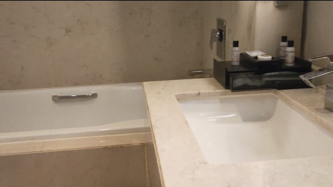 三宝垄皇冠假日酒店主图