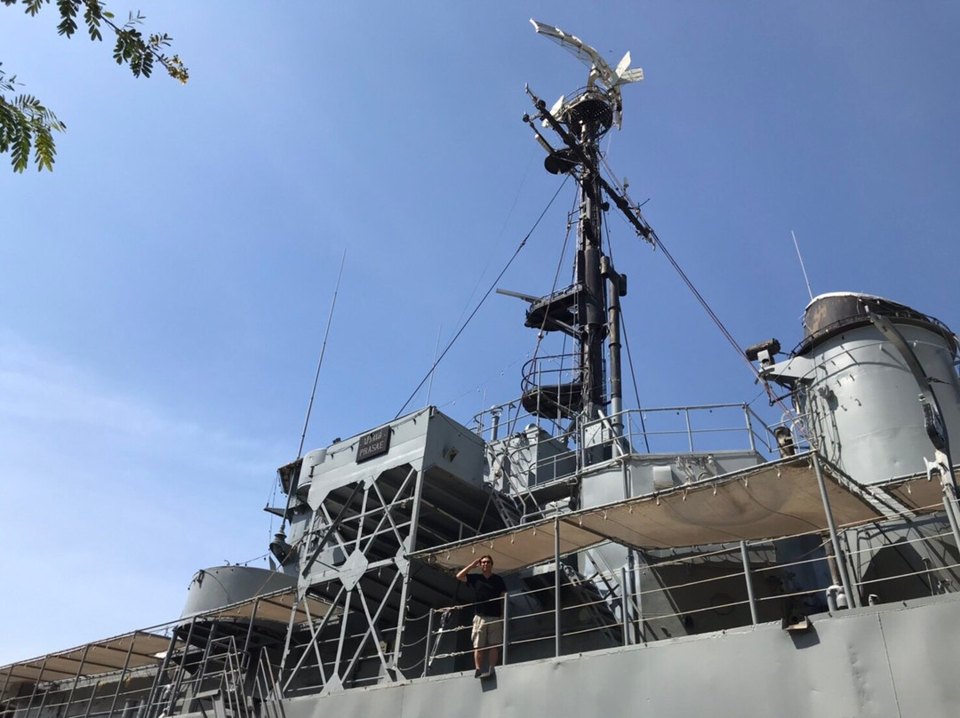 HTMS Prasae Memorial-Ban Pak Nam Krasae必去景点