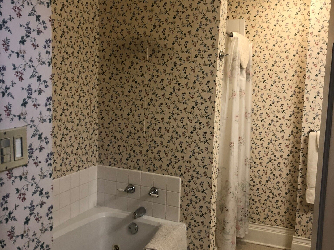 Red Door Bed & Breakfast主图