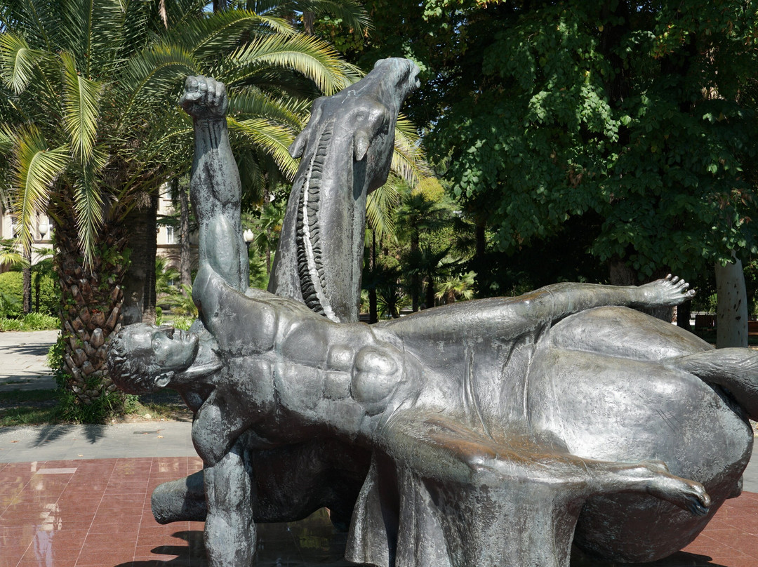 Monument to Muhajirs-Sukhumi必去景点