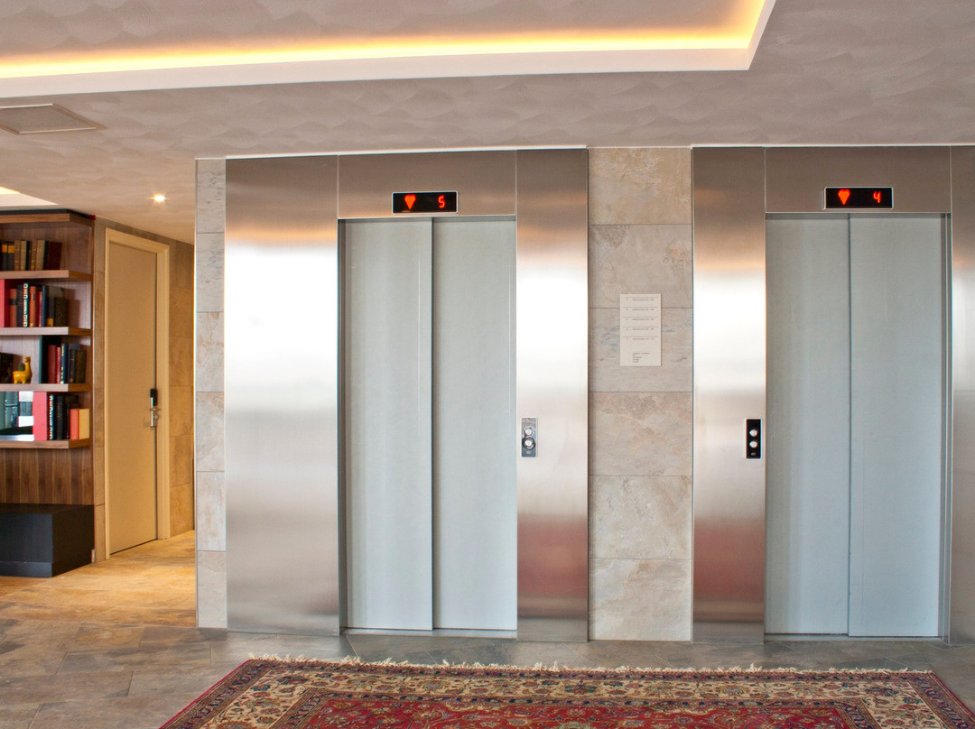Bastion Hotel Arnhem主图