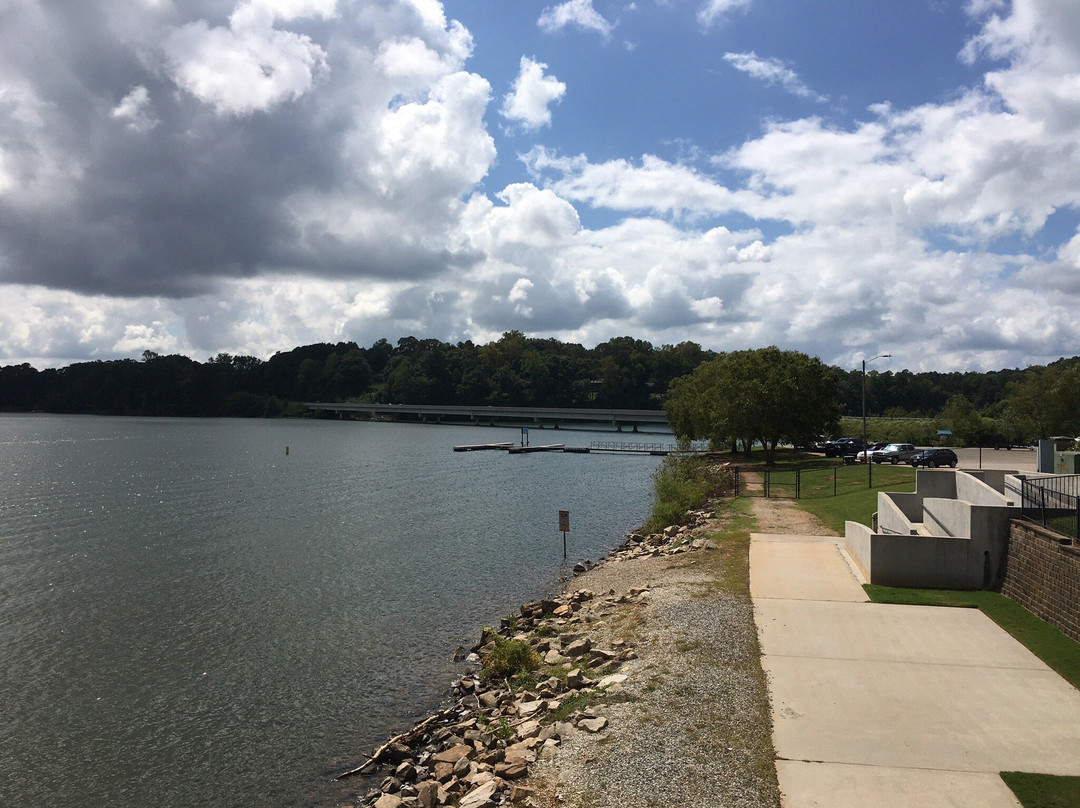 Lake Lanier Rowing Club-盖恩斯维尔必去景点