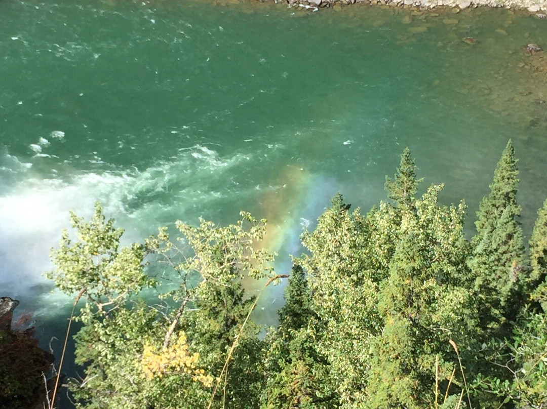 Kinuseo Falls-Tumbler Ridge必去景点