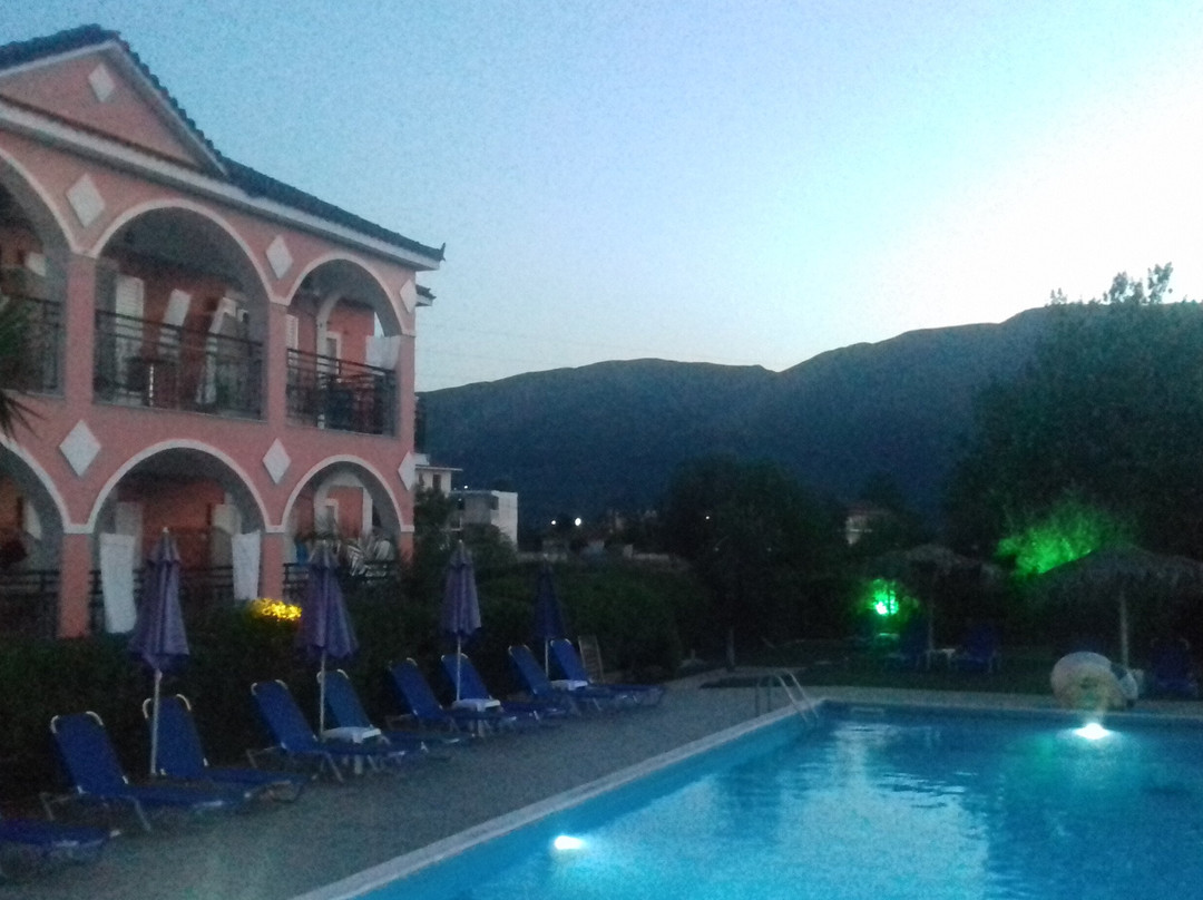 Grapevines Hotel主图