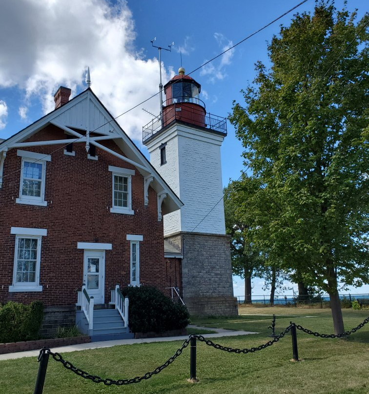 Dunkirk Lighthouse & Veterans Park Museum景点图片