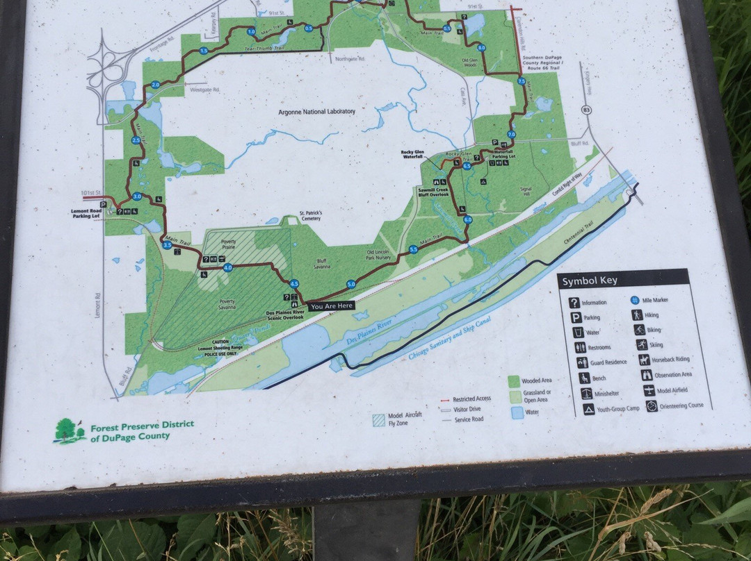 Rocky Glen Waterfall-Lemont必去景点