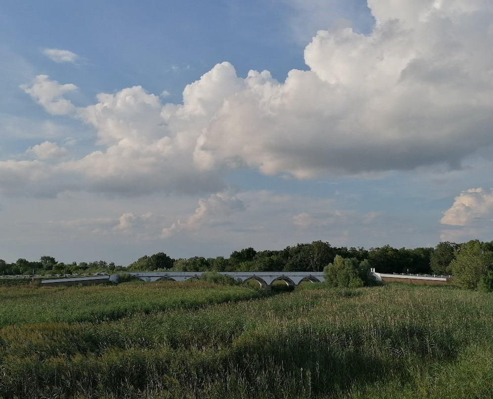 Nine-holed Bridge-霍尔托巴吉必去景点