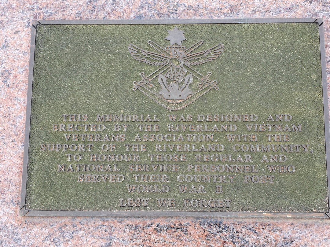 Riverland Vietnam War Veterans & Post World War Two Memorial