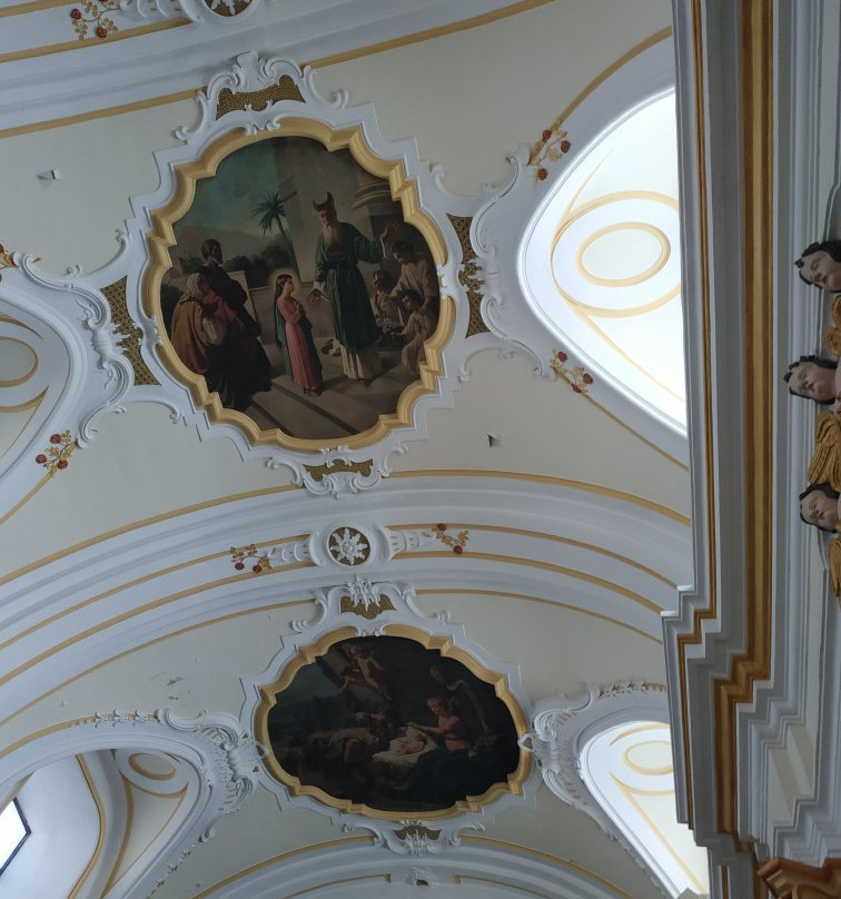 Chiesa di Santa Maria Assunta-Decollatura必去景点