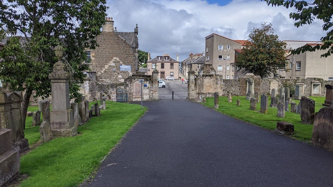 Irvine Old Parish Church and Graveyard