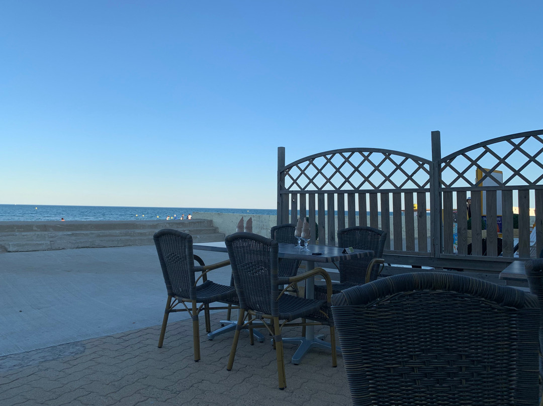 Plage de la Roquille景点图片