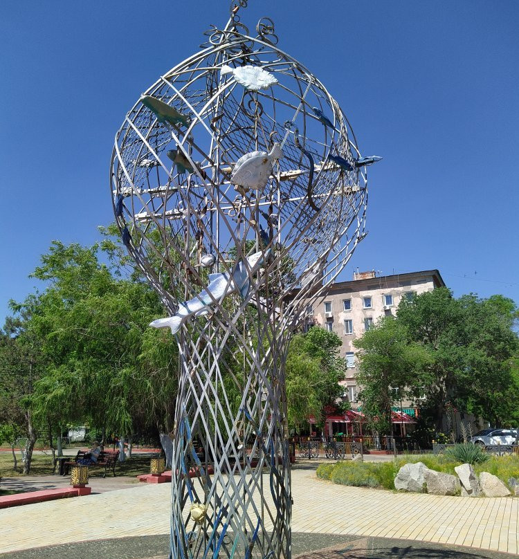 Monument to the Fish-Kerch必去景点