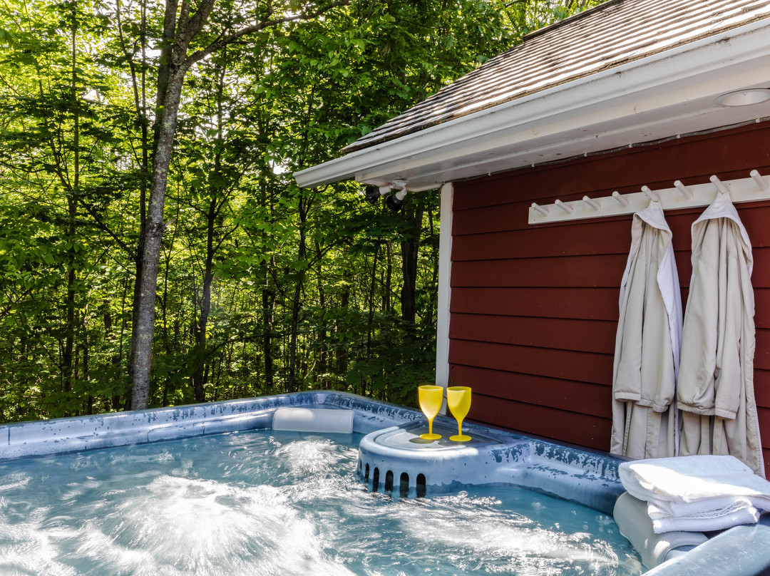 Maple Hill Farm Inn and Conference Center主图