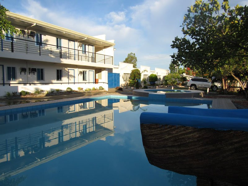 Pasuquin酒店住宿-Shorestop Resort Inn