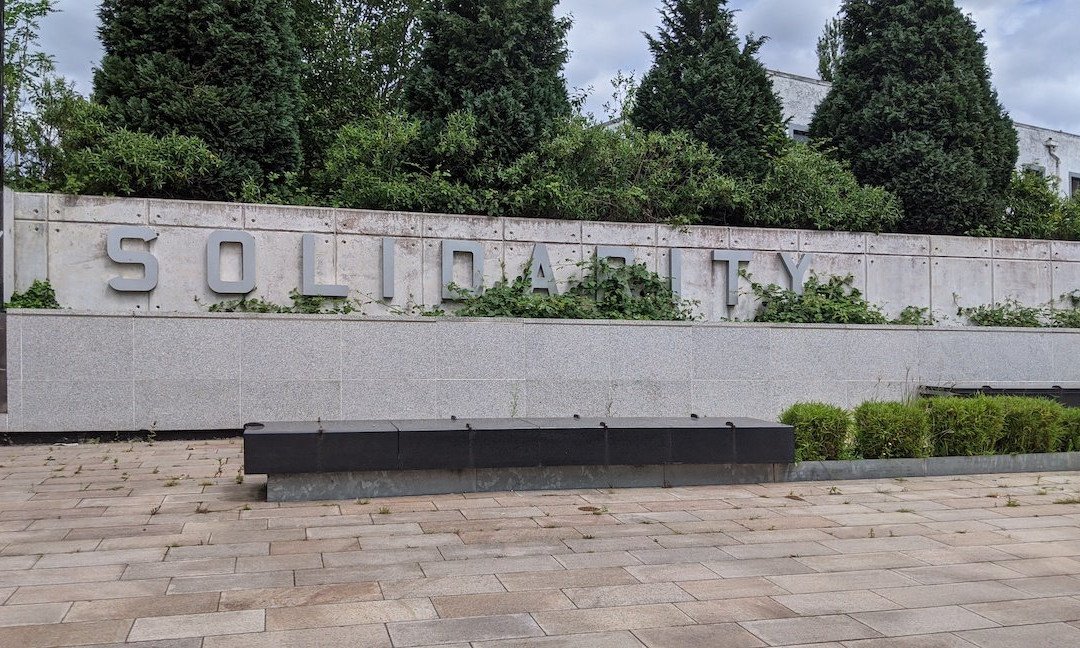Solidarity Monument