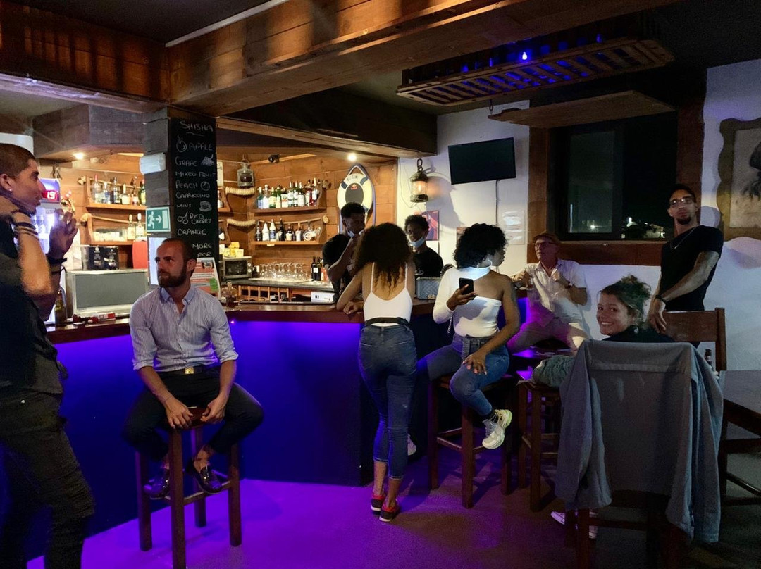 Frankie's Bar-圣塔玛丽亚必去景点