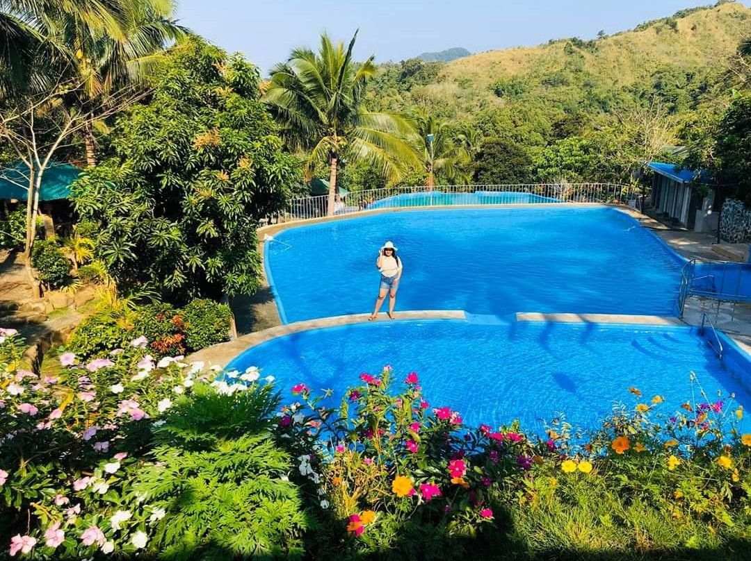Camp Paraiso Hotel And Resort