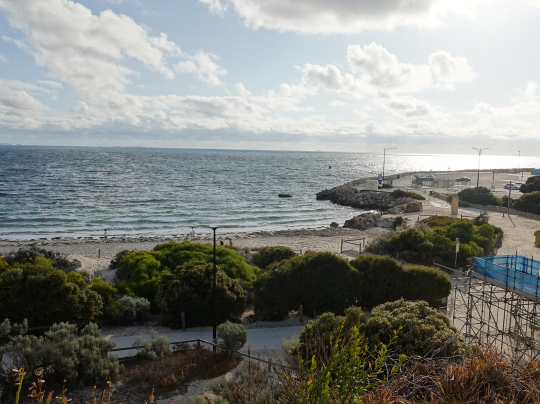 Bather's Beach景点图片